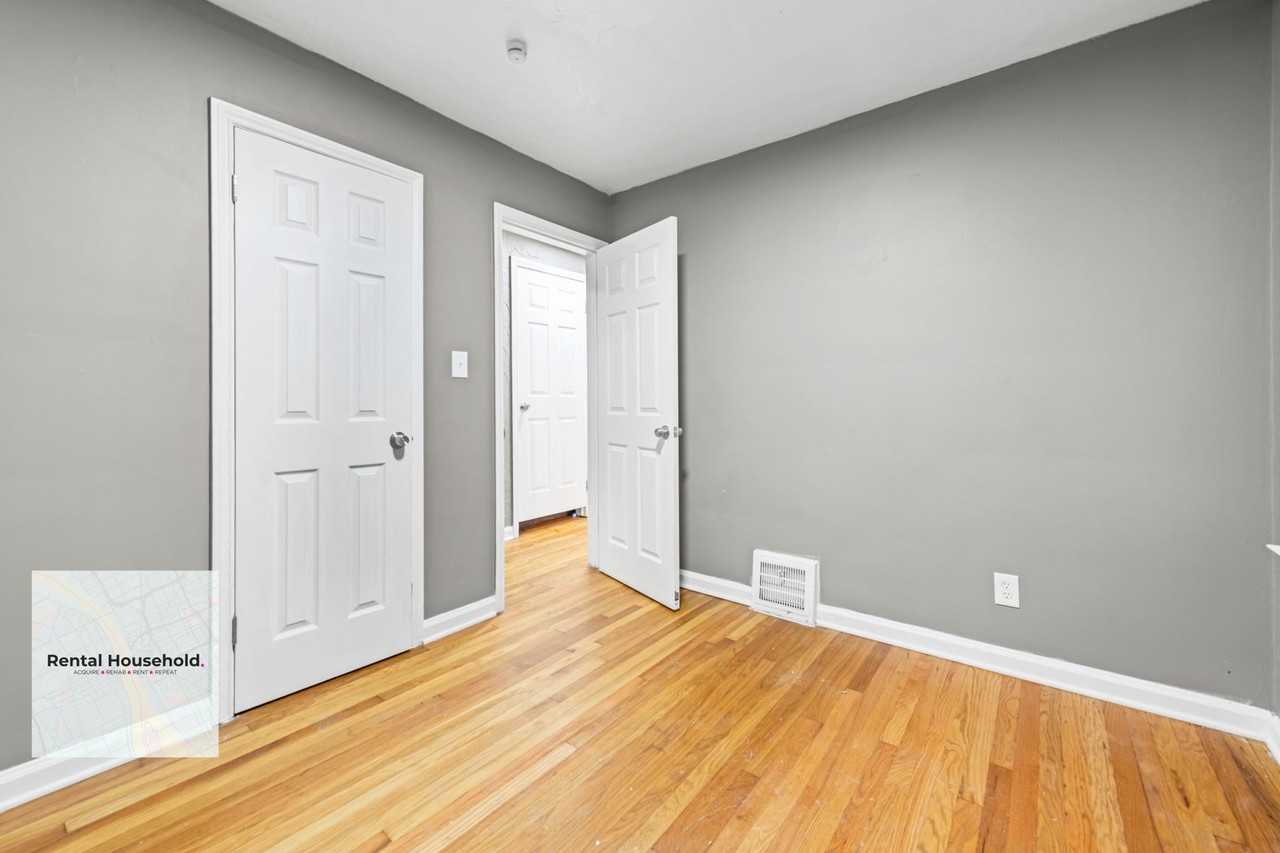 20296 20296 Waltham Street - LEASE UP ONLY - Photo 7 of 16