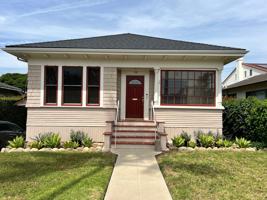 featured image of 118 W Pedregosa St