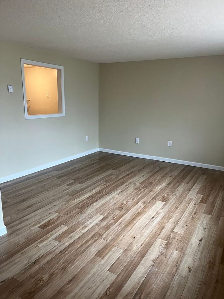 5 Royal Dane Dr - Photo 2 of 25