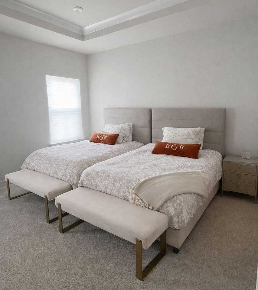 104 S Durham Dr - Photo 7 of 12