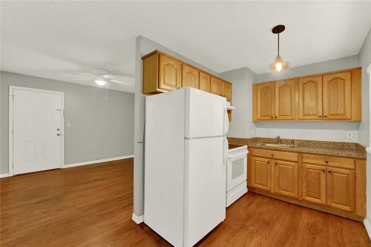 1020 Alba Dr - Photo 4 of 14