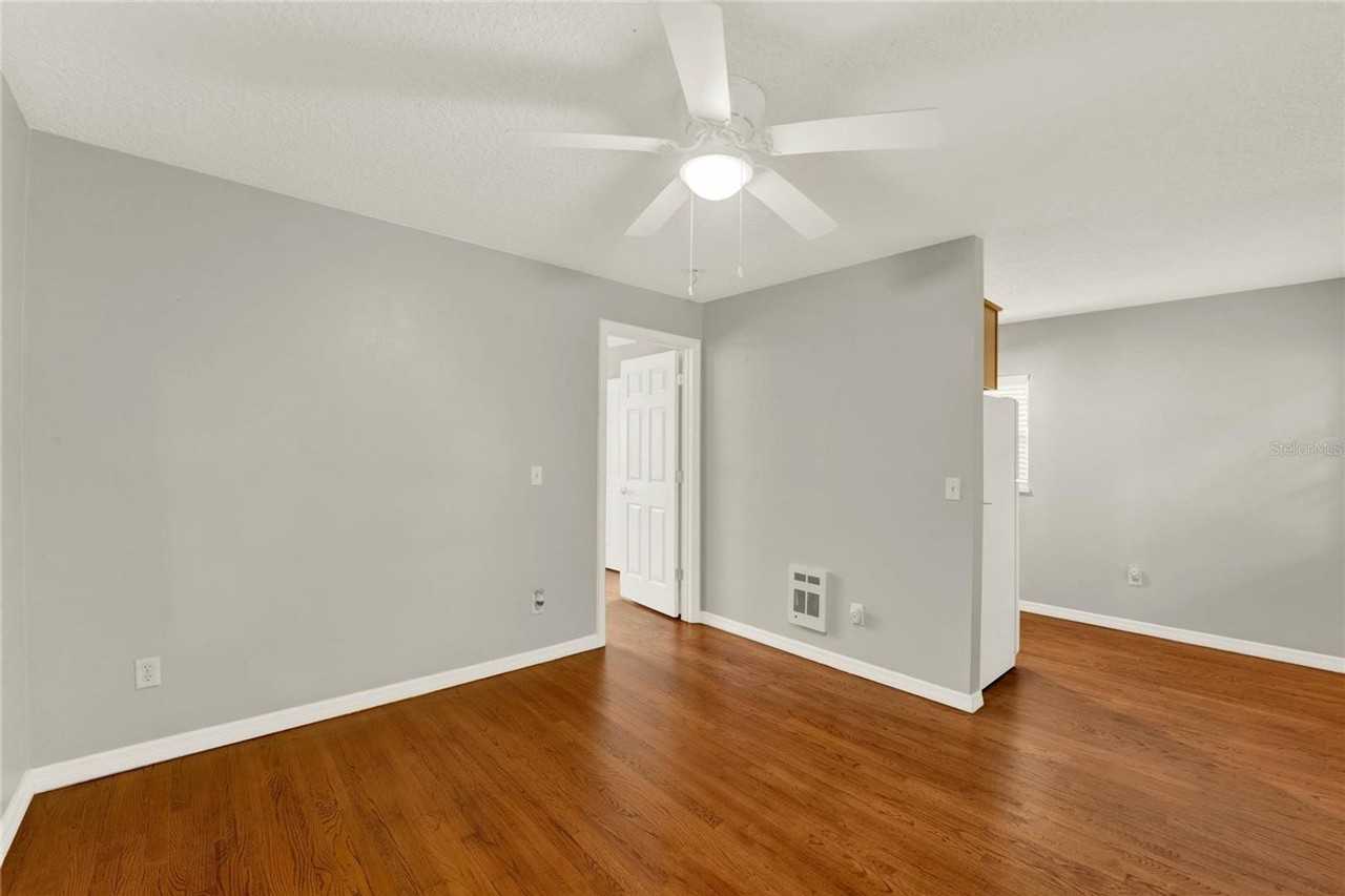 1020 Alba Dr - Photo 5 of 14