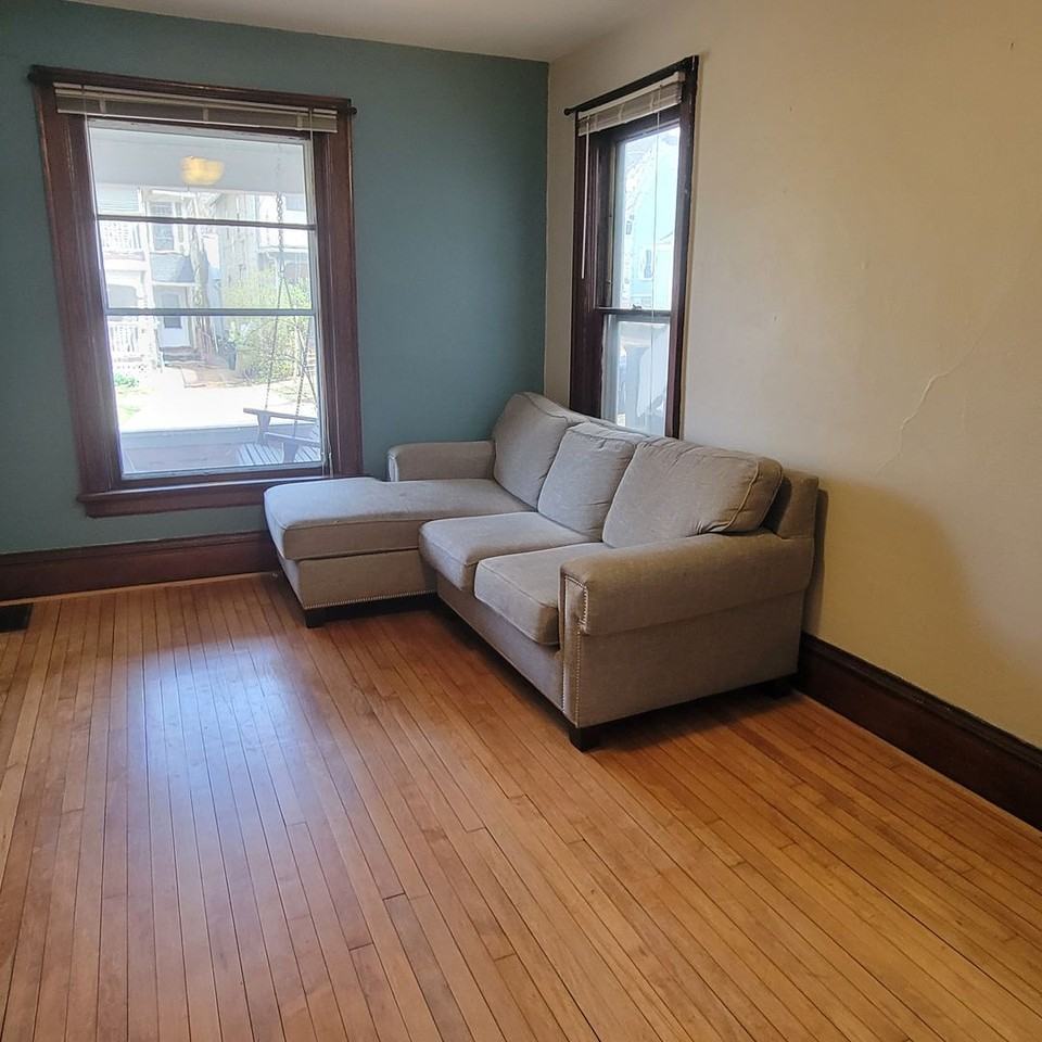 412 S Brearly St - Photo 6 of 10