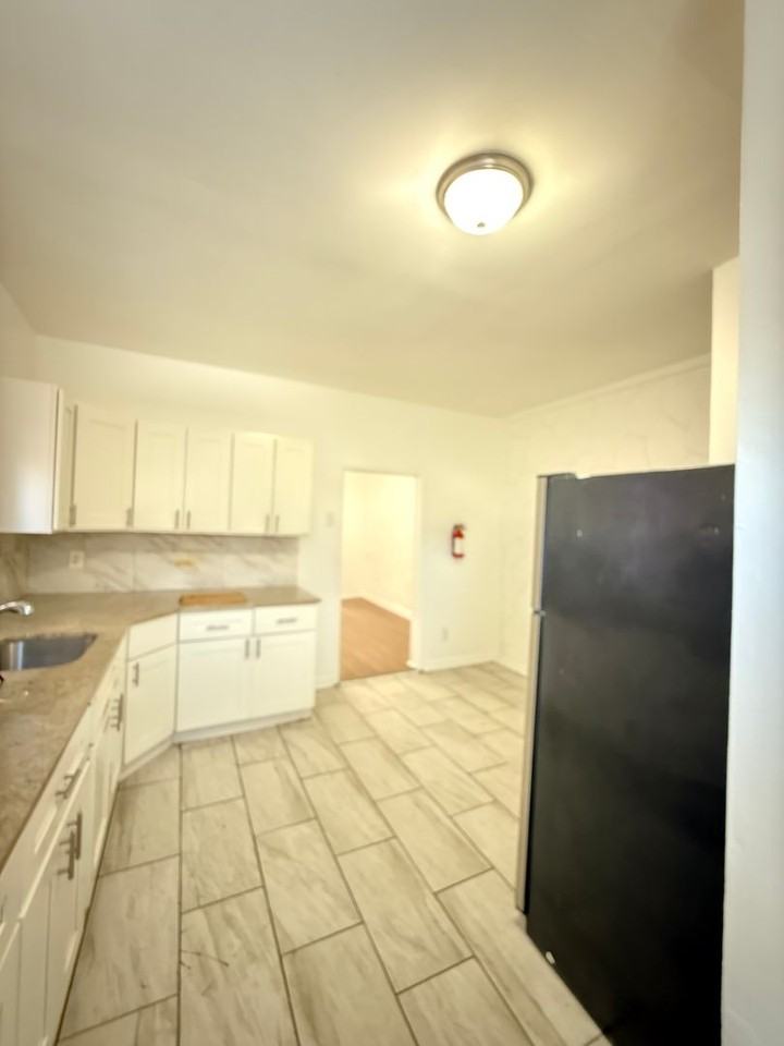 1461 Wildwood Ave - Photo 7 of 22