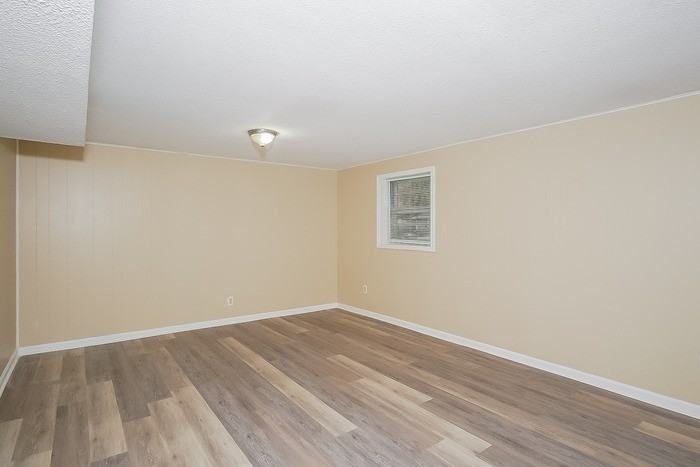 10007 Camille Dr Se - Photo 7 of 14