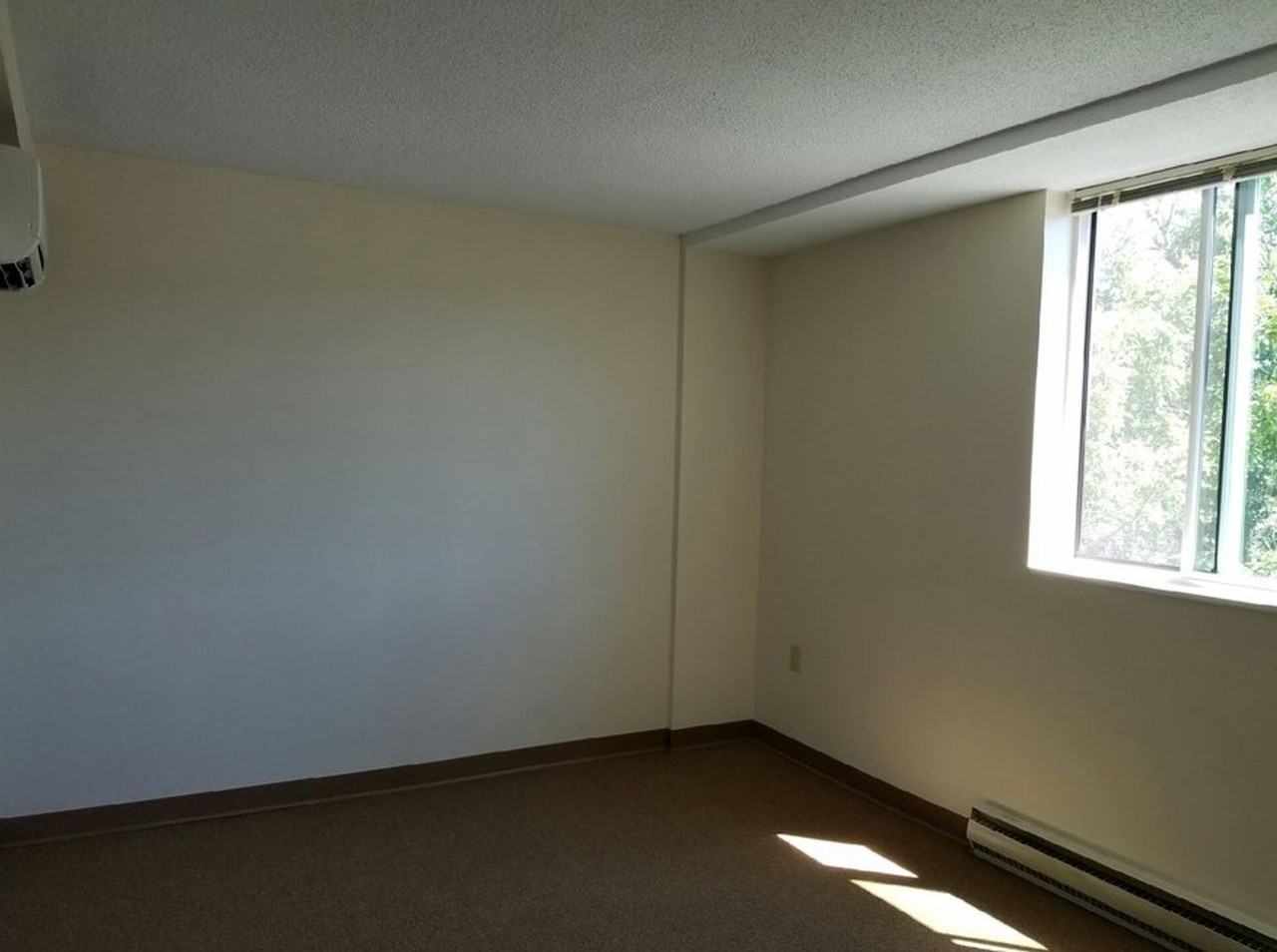 Valley Vista Apartments - Photo 2 of 10