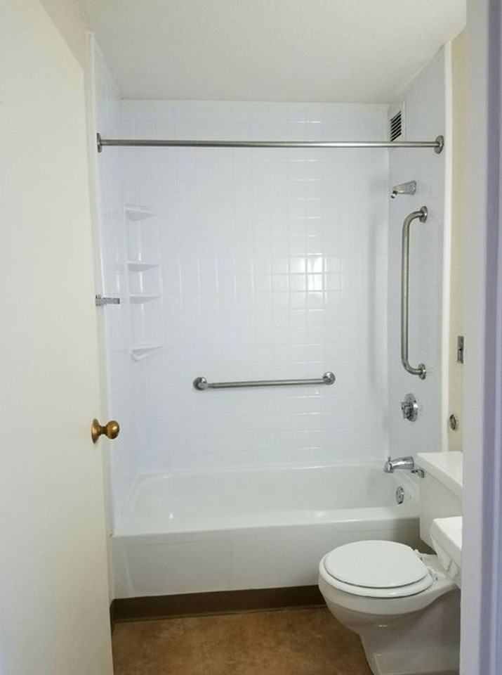 Valley Vista Apartments - Photo 5 of 10