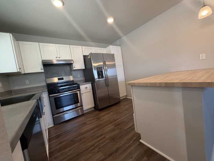 91-3411 Apiapi St - Photo 2 of 5