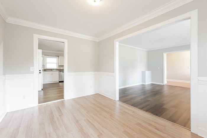 512 Brooks Rd - Photo 7 of 12