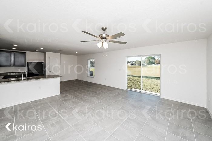 8419 Indian Laurel Ln - Photo 4 of 18