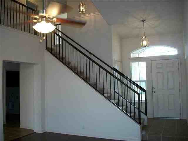 2021 Nestlewood Dr - Photo 5 of 11