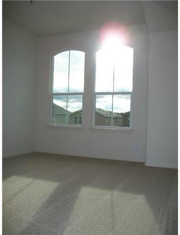 2021 Nestlewood Dr - Photo 6 of 11