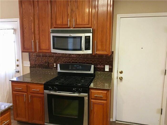 3705 Eagles Nest St - Photo 2 of 23