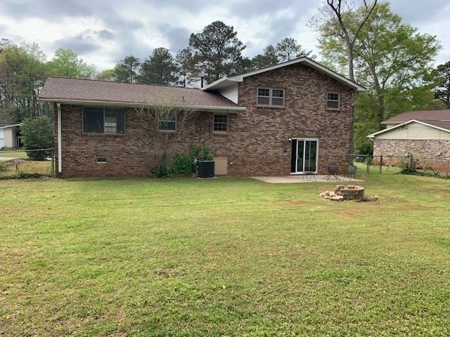 1290 Teakwood Trl - Photo 2 of 16