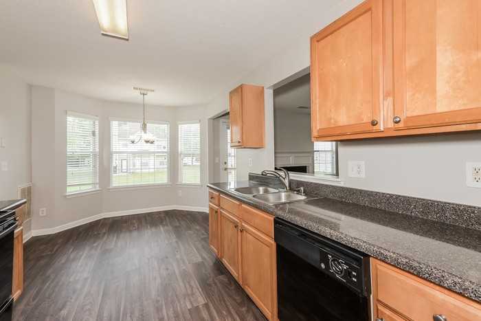 2986 Bunchberry Ct - Photo 5 of 15