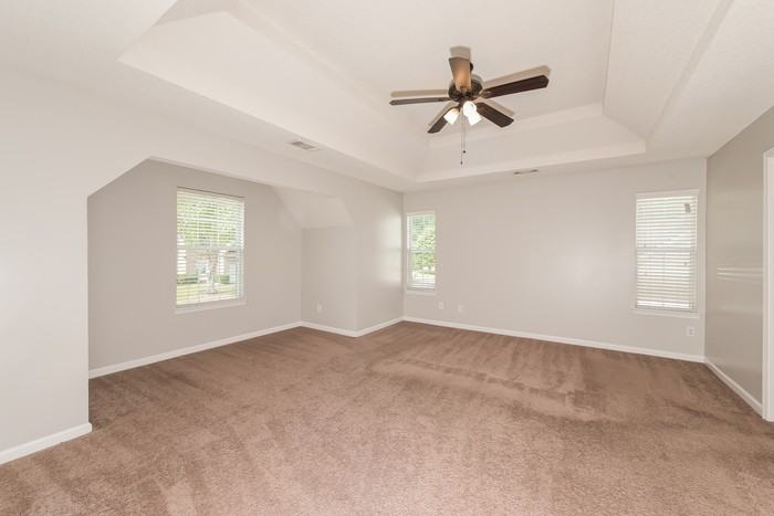 2986 Bunchberry Ct - Photo 6 of 15