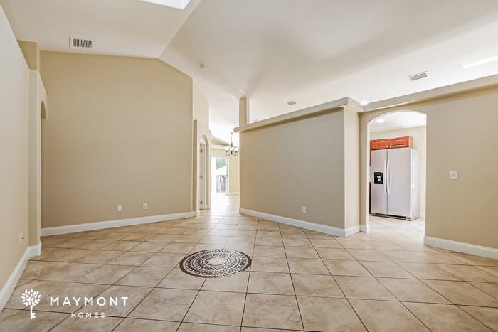 130 12th Ave - Photo 4 of 15