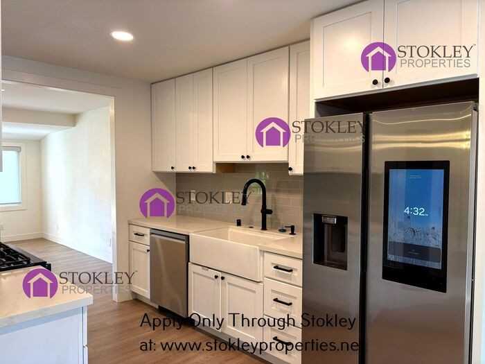 276 Jennifer Way - Photo 7 of 17