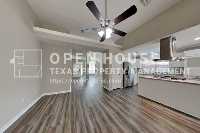 18002 Golden Ridge Dr - Photo 6 of 23