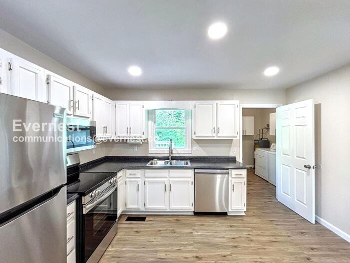 5021 Bess Moore Rd #A - Photo 3 of 26