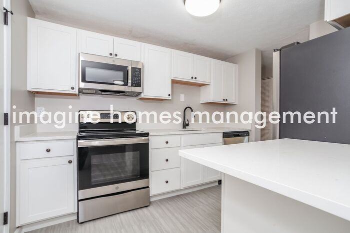 5408 Style Ln - Photo 6 of 17