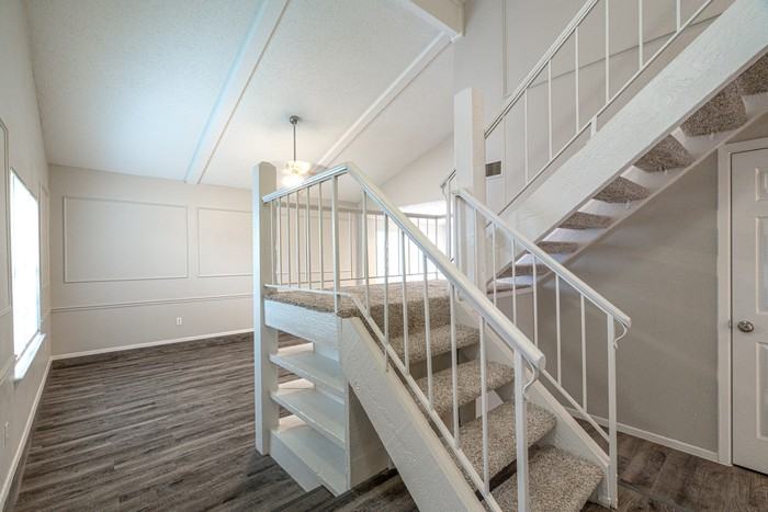 1121 Via Del Rey - Photo 4 of 41