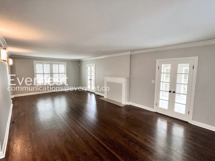 109 Mayfair Rd - Photo 7 of 32
