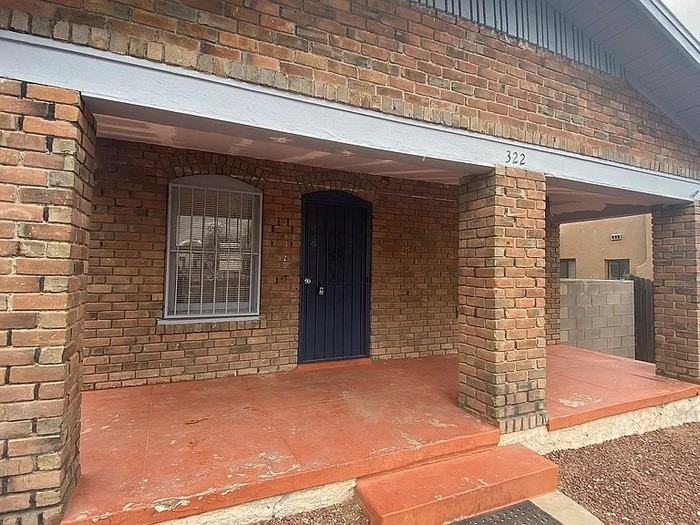 322 N Cherry Ave - Photo 3 of 13