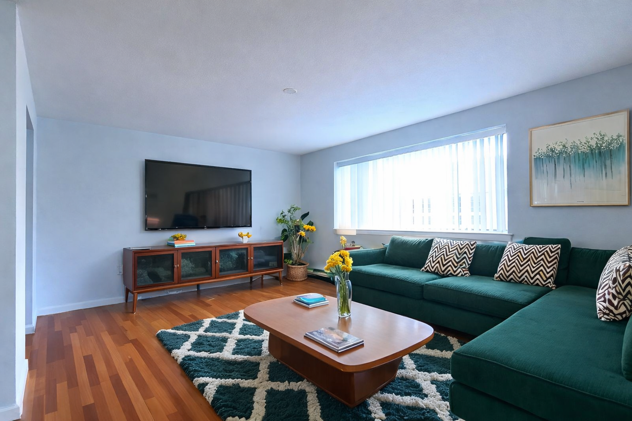 West Central Apartments - Photo 6 of 15