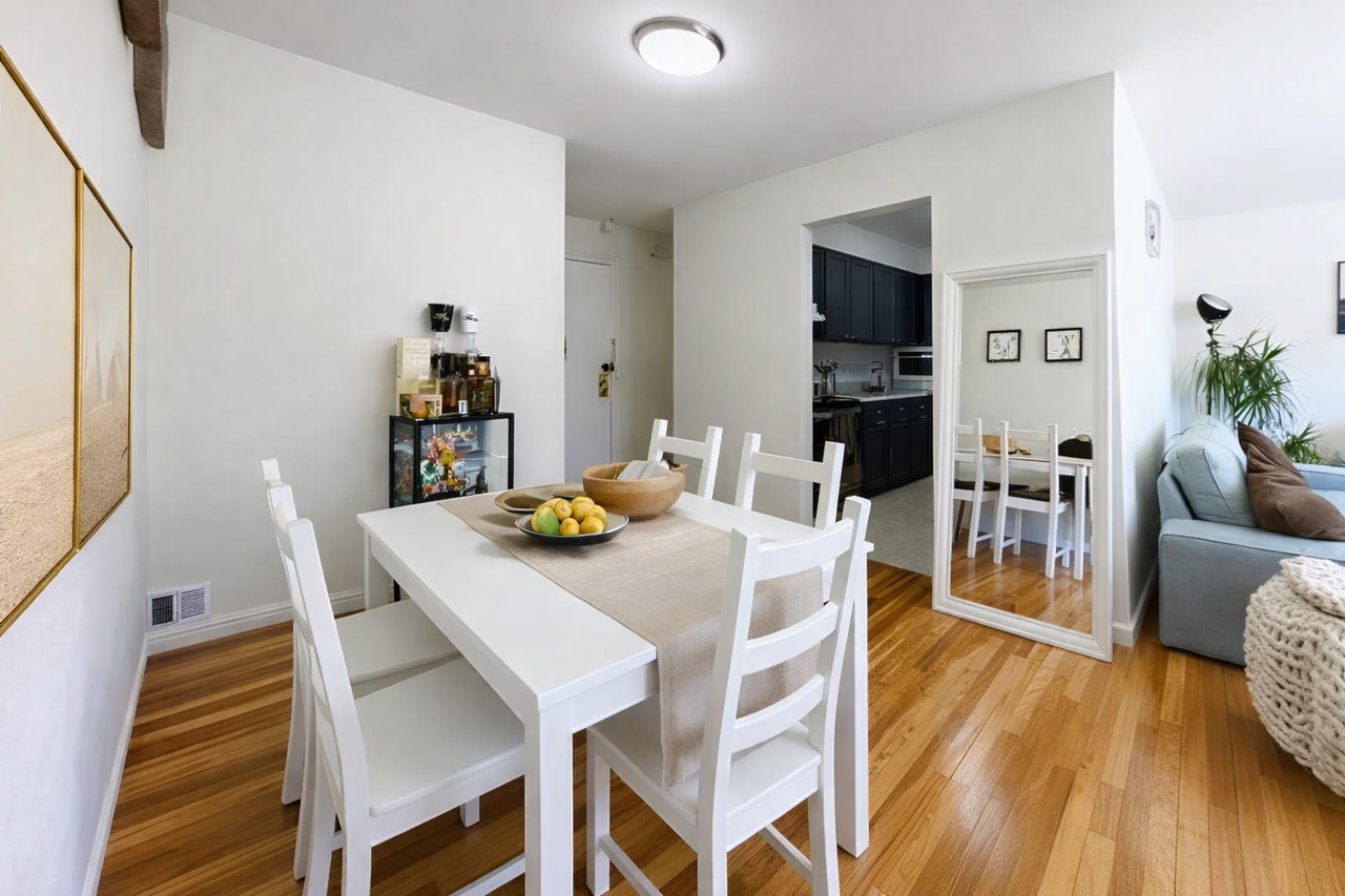 West Central Apartments - Photo 7 of 15
