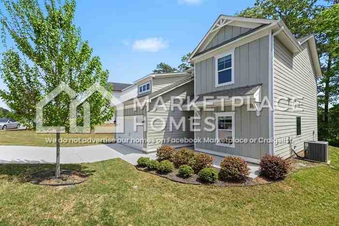 173 Russell Way - Photo 5 of 36