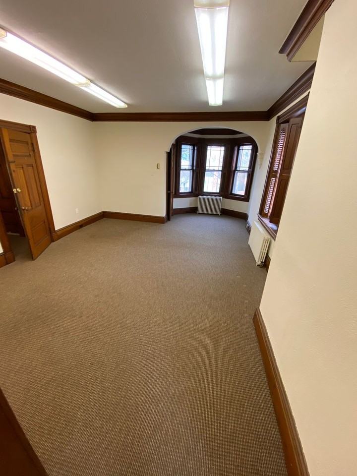 50 E Court St Doylestown PA 18901 - Photo 4 of 18