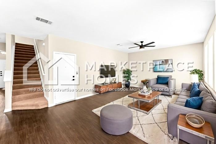 4711 Lake Champlain Ln - Photo 4 of 30