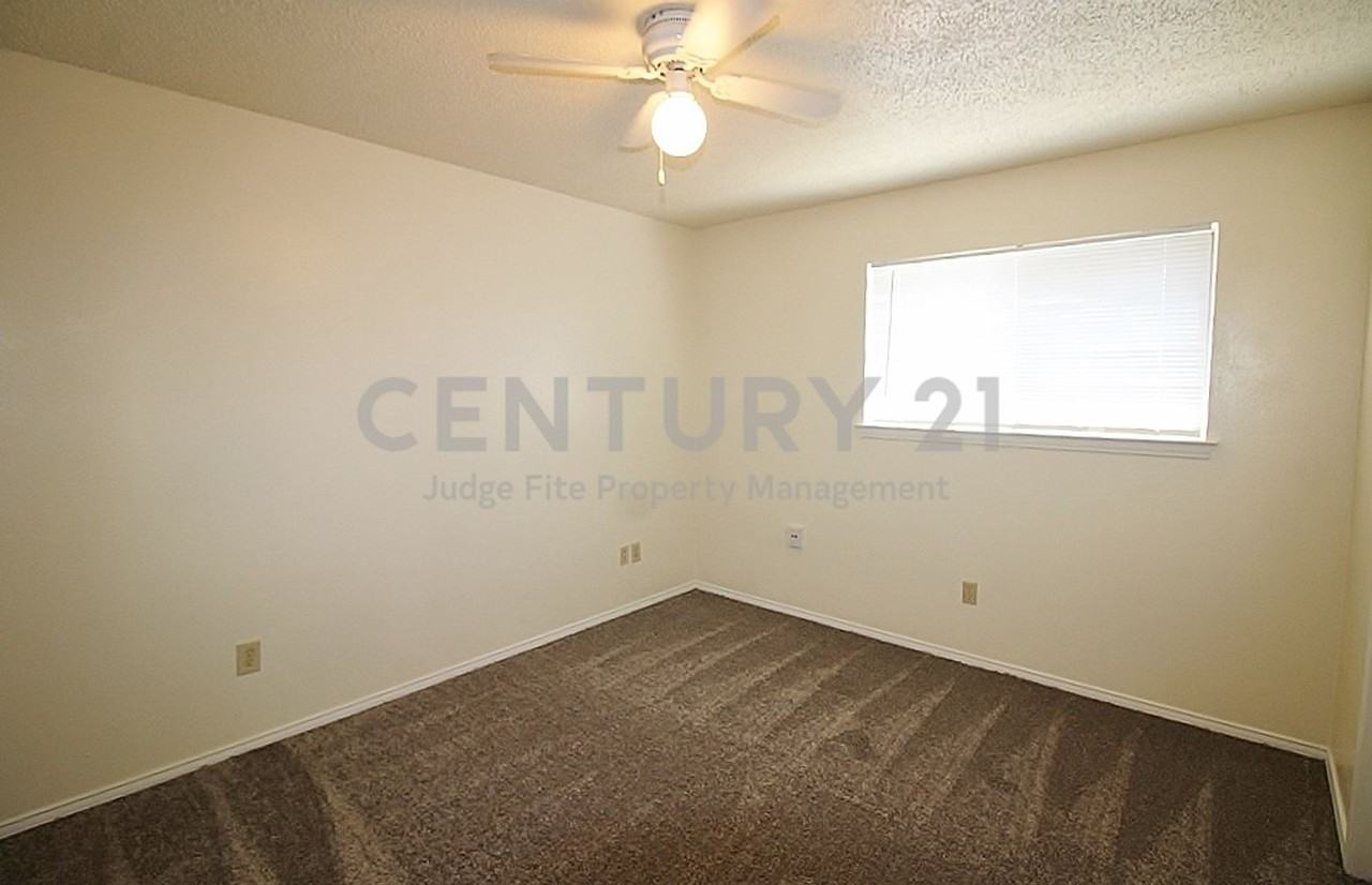 122 Country Bend Dr - Photo 6 of 12