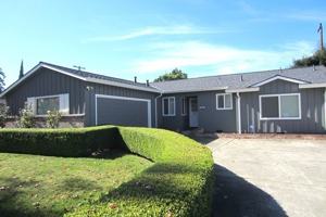 featured image of 829 Rockwood Dr