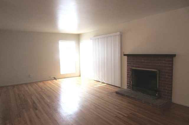 829 Rockwood Dr - Photo 4 of 8