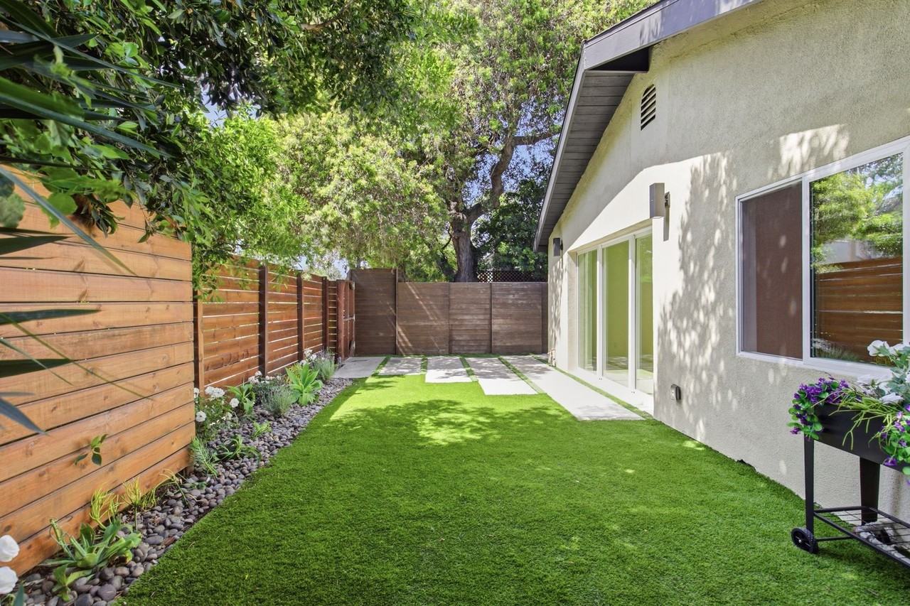 4360 Alla Rd - Photo 2 of 18