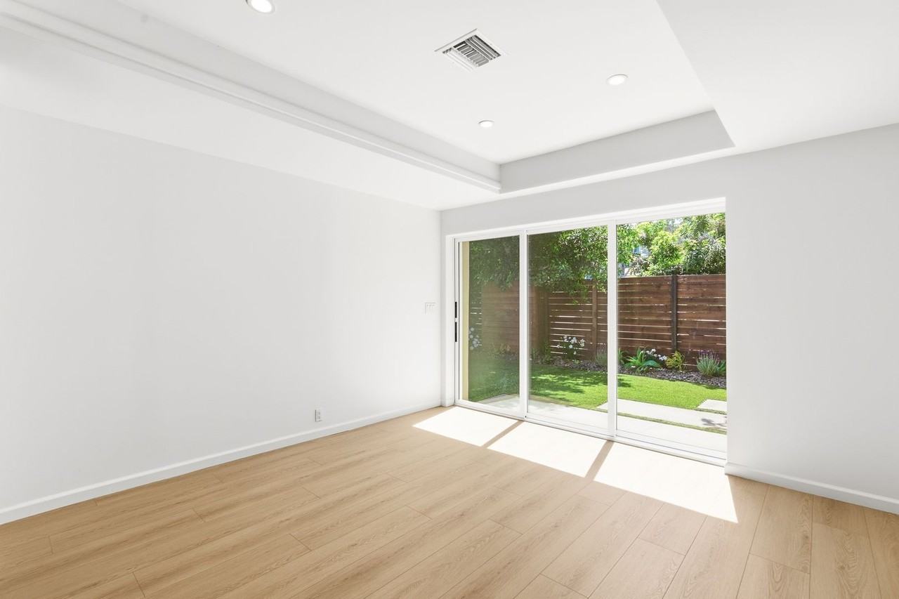 4360 Alla Rd - Photo 4 of 18