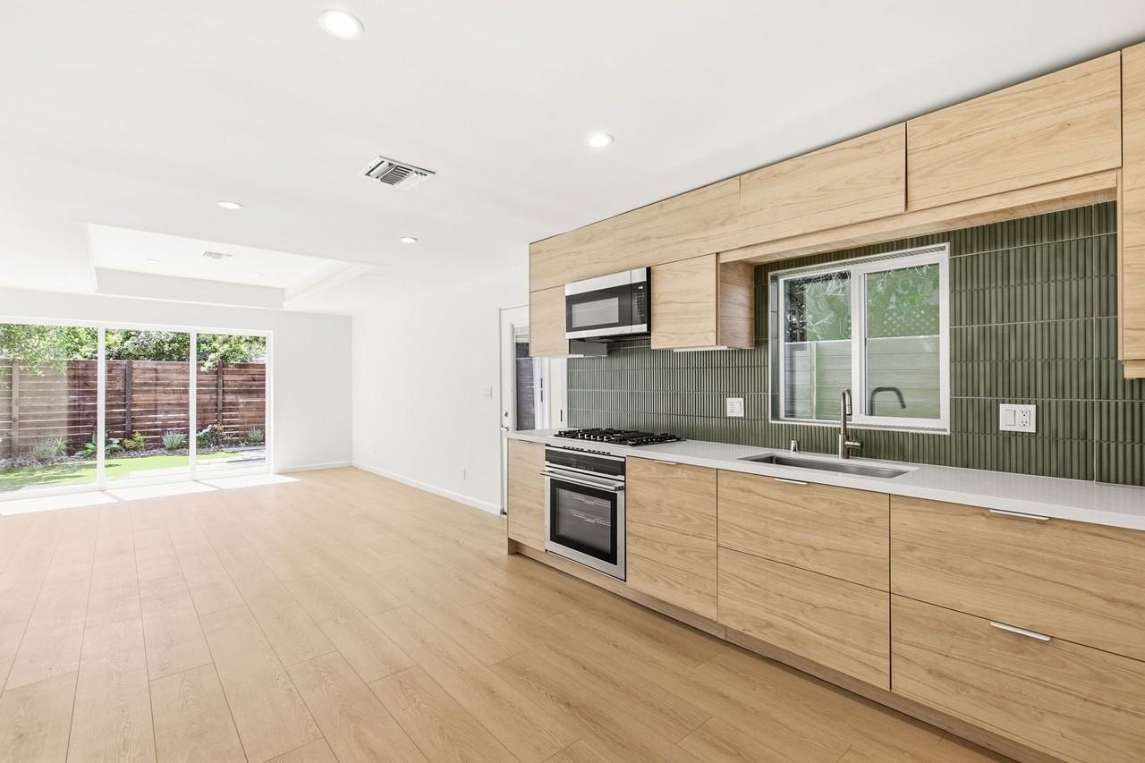 4360 Alla Rd - Photo 5 of 18