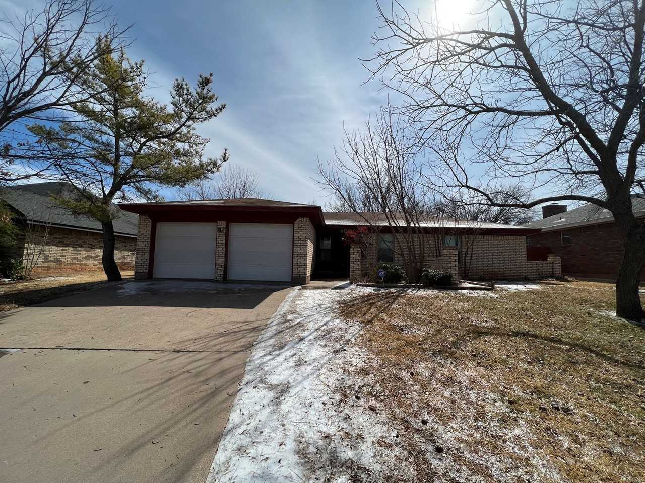 8001 Weehunt Ct - Photo 2 of 17