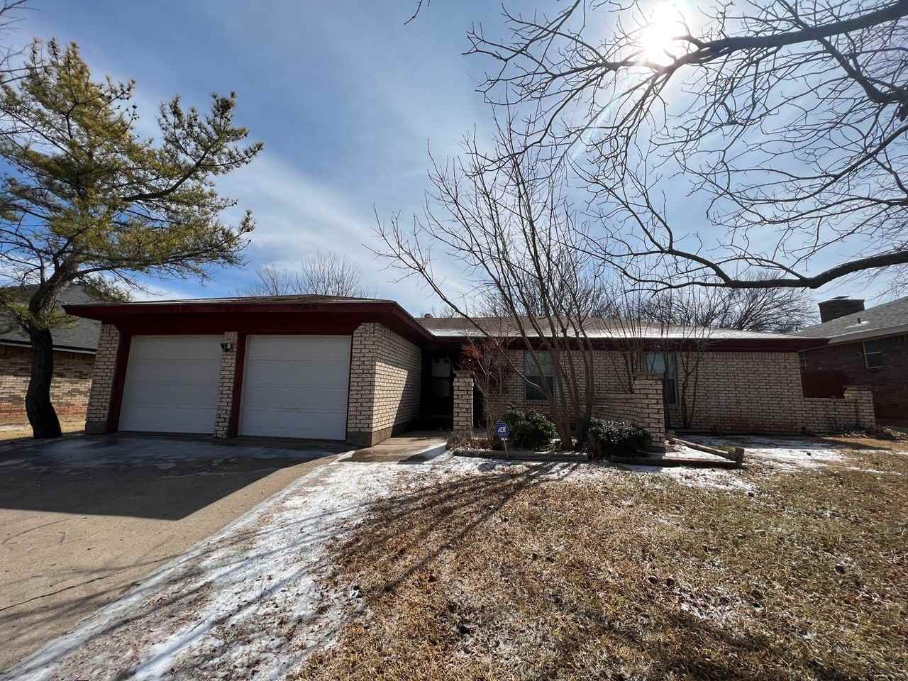 8001 Weehunt Ct - Photo 3 of 17