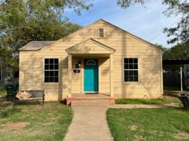 featured image of 781 S Willis St