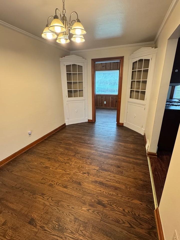 212 E Kline St - Photo 5 of 21