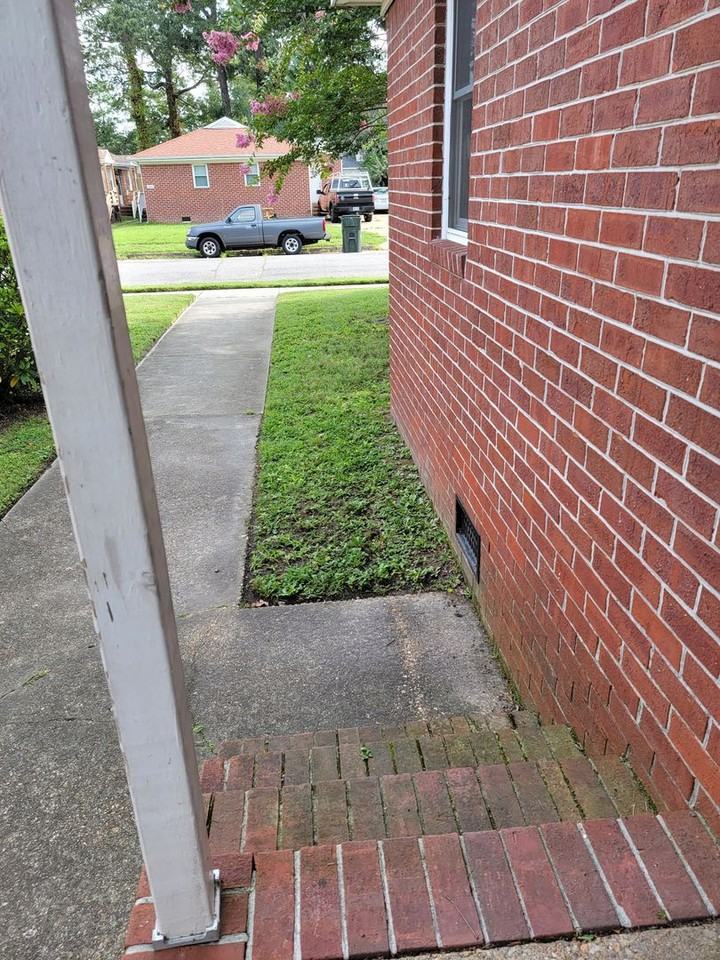 1329 E Balview Ave - Photo 6 of 34