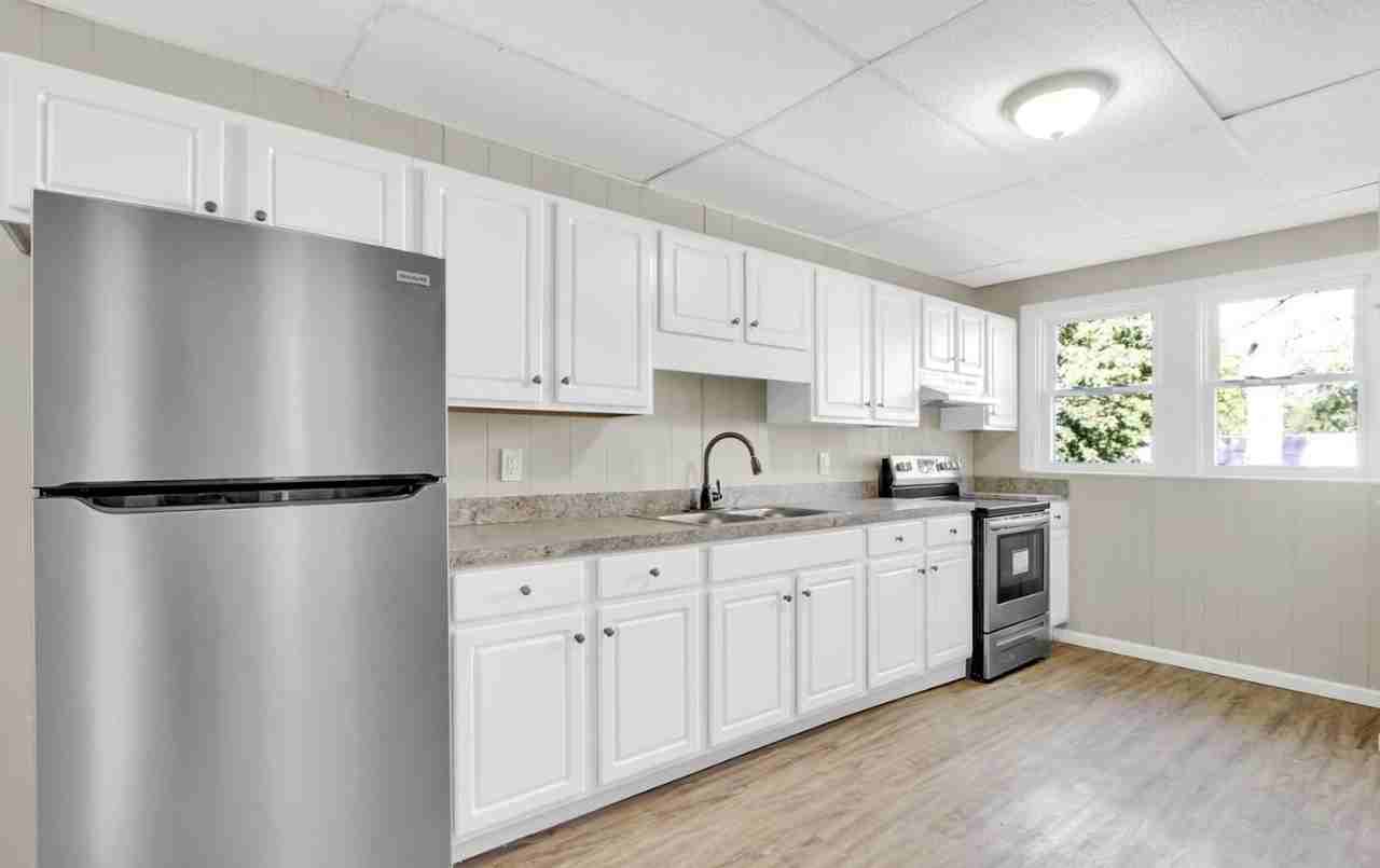 125 S Belvidere Ave - Photo 7 of 26