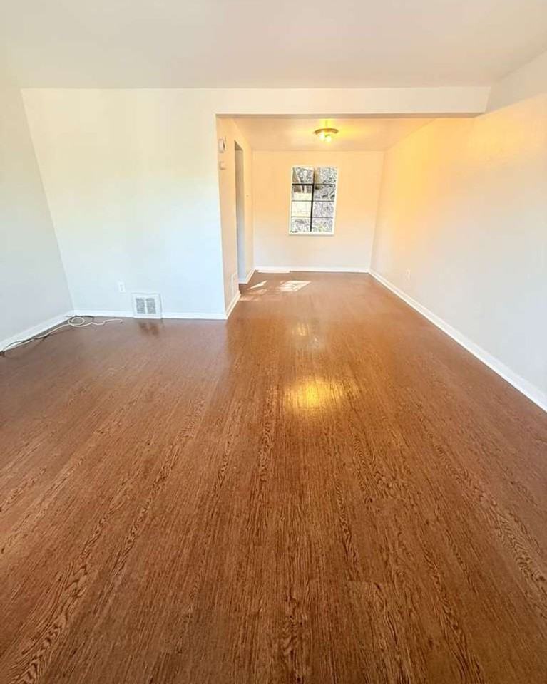 8154 Chaske St - Photo 4 of 14