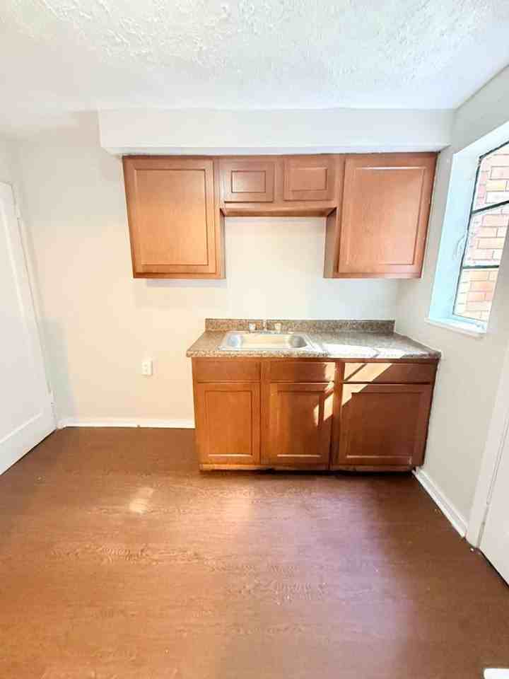 8154 Chaske St - Photo 7 of 14