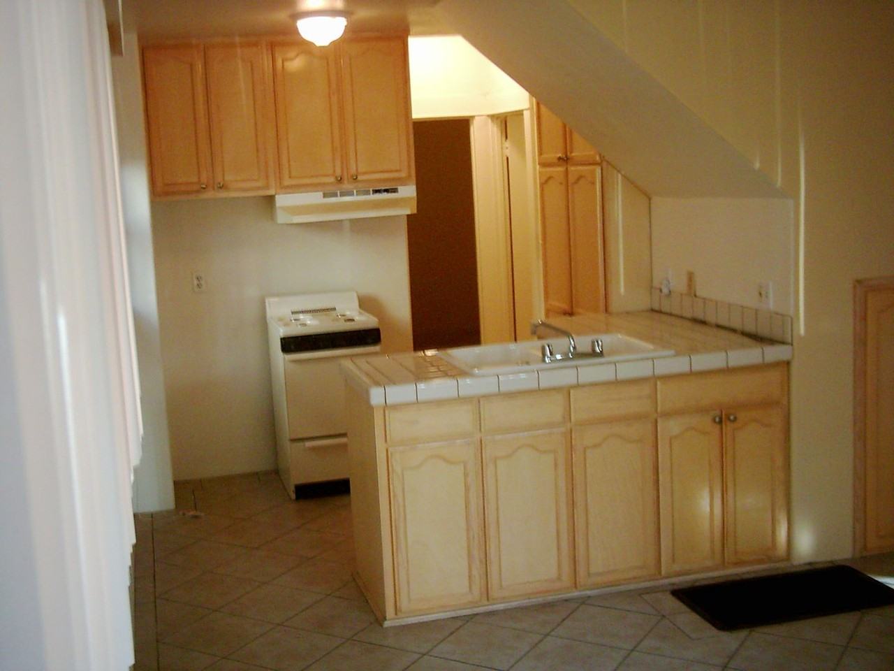 1154 Cedar Ave #A - Photo 2 of 3