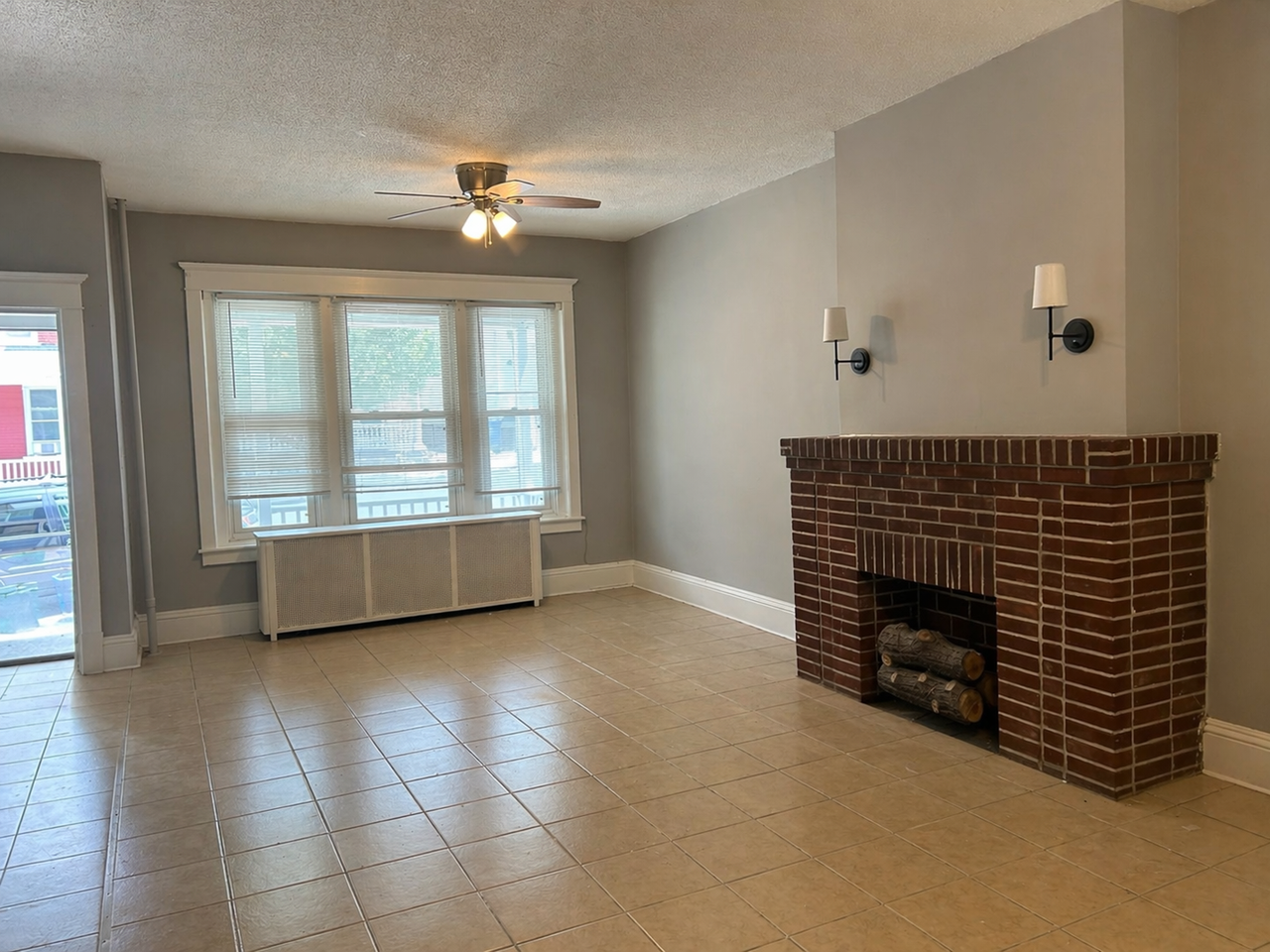 452 Carlton Ave - Photo 2 of 25