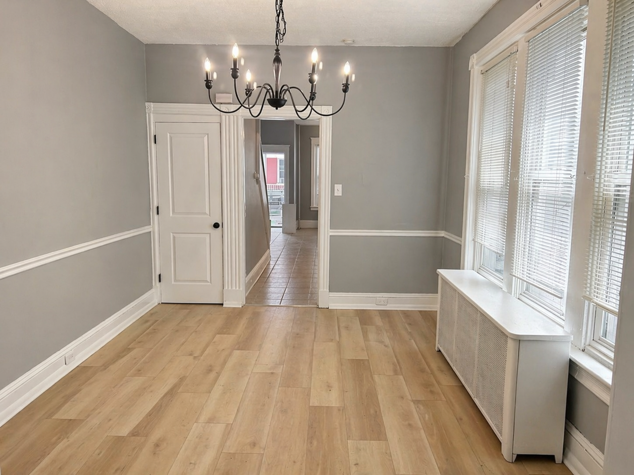 452 Carlton Ave - Photo 3 of 25